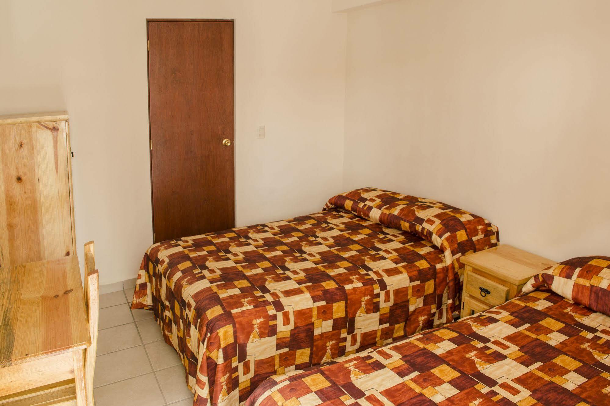 Cinco De Mayo Hotel Querétaro Extérieur photo